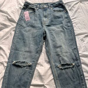 ADORABLE wild fable NWT size 8 medium wash ripped jeans
